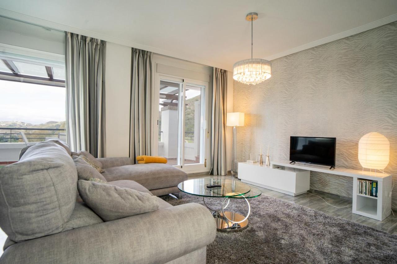 El Lago De Los Arqueros 2 Bedrooms Penthouse En 베나하비스 외부 사진